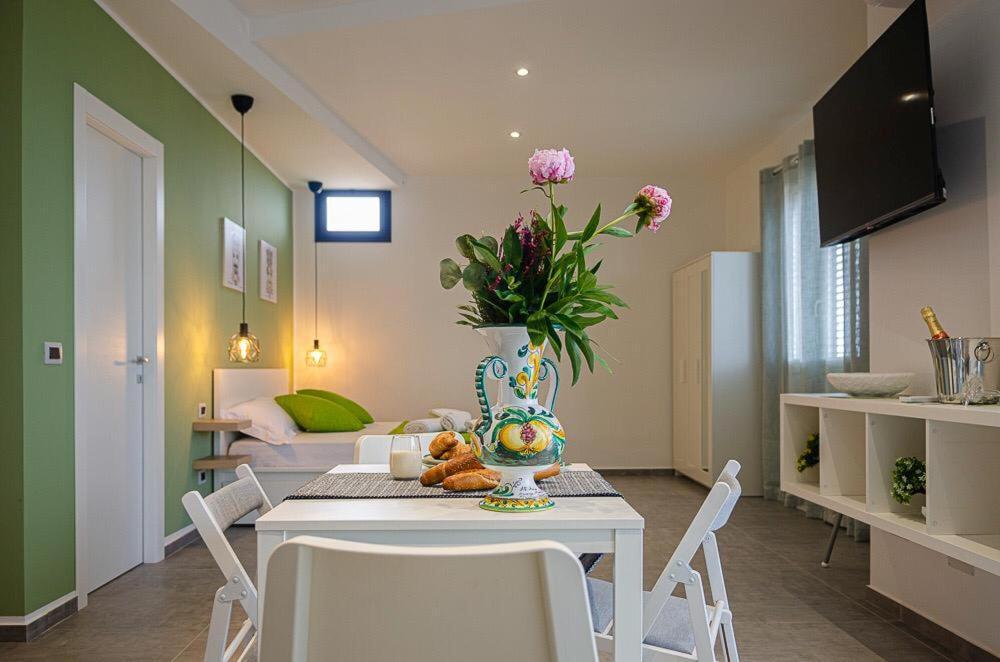 Sunrise Luxury Apartments Касибиле Екстериор снимка